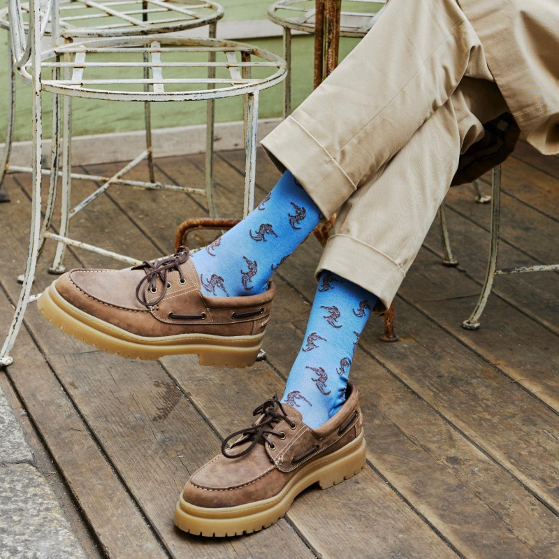 Chaussettes homme en coton à motifs crocodiles tribaux - Bleu Macadam | Doré Doré